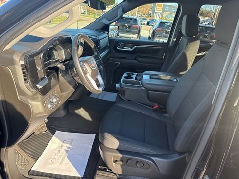 Used 2023 GMC Sierra 1500 Elevation image 11