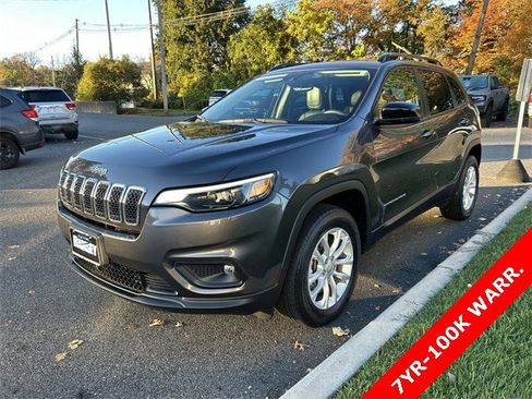 Certified 2022 Jeep Cherokee Latitude Lux w/ Sun & Sound Group image 4