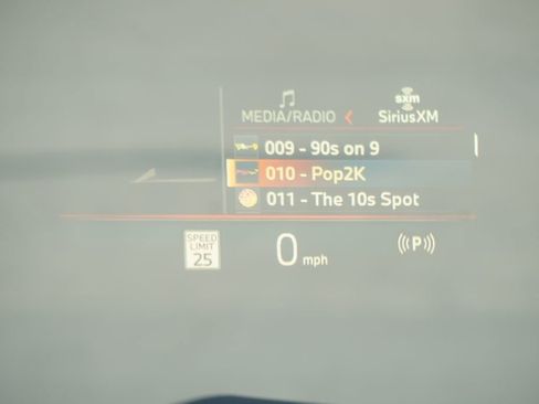 New 2026 BMW X5 sDrive40i w/ Executive Package image 8