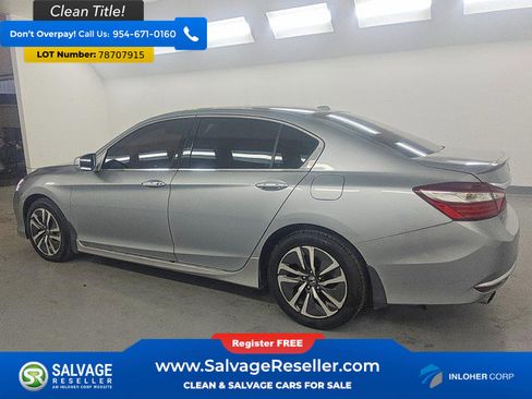 Used 2017 Honda Accord Touring image 3