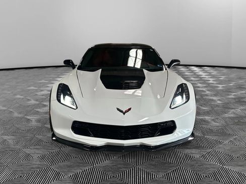 Used 2016 Chevrolet Corvette Z06 w/ 2LZ Preferred Equipment Group RWD image 3