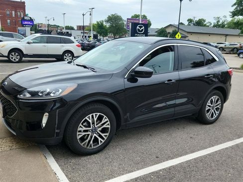 Used 2021 Ford Escape SEL w/ Technology Package AWD/4WD image 8