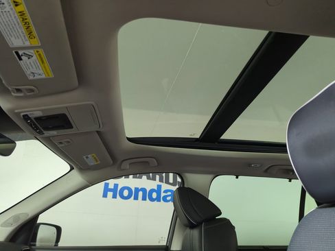 Certified 2023 Honda Pilot Elite image 17