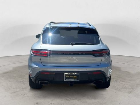 Used 2025 Porsche Macan AWD/4WD image 4