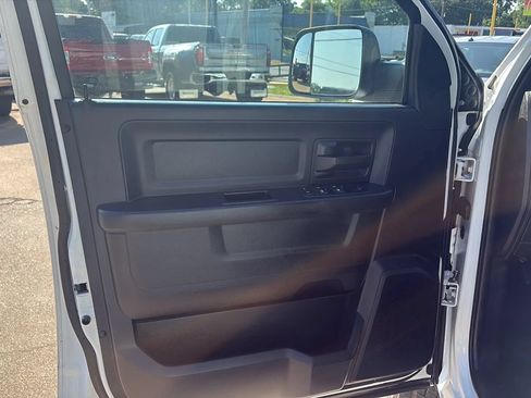 Used 2015 RAM 3500 Tradesman w/ Cold Weather Group AWD/4WD image 9