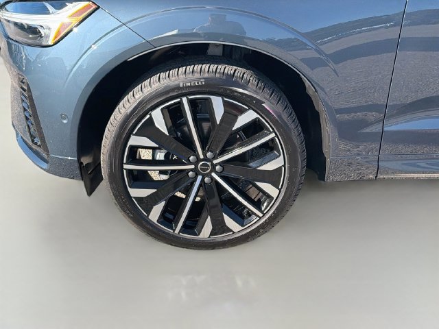 Used 2026 Volvo XC60 B5 Ultra AWD/4WD image 41