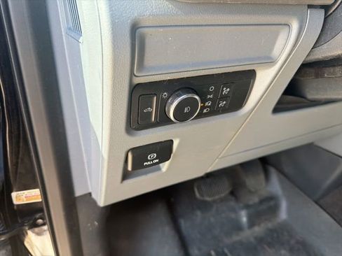 Used 2021 Ford F150 XLT w/ Equipment Group 301A Mid image 17