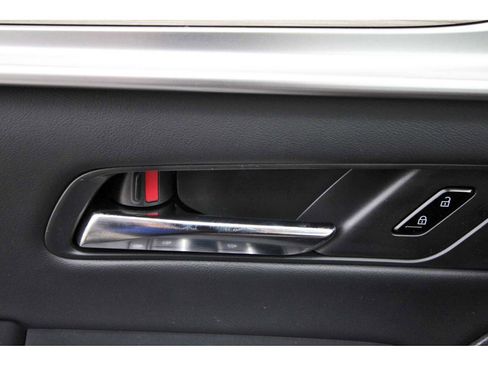 Certified 2025 MAZDA CX-90 3.3 Turbo w/ Preferred Package image 19