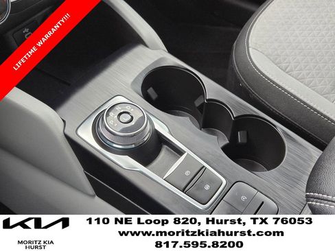 Used 2024 Ford Escape Active image 9