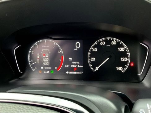 Used 2025 Honda Pilot EX-L image 12