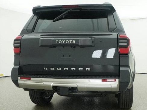 New 2026 Toyota 4Runner 4WD image 22