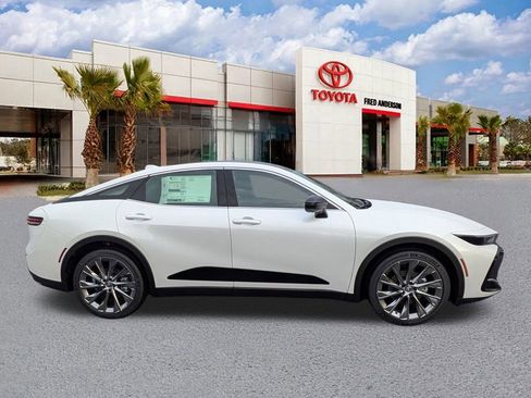 New 2026 Toyota Crown Limited image 4