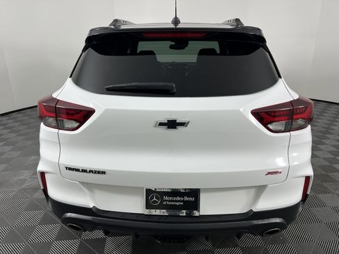 Used 2023 Chevrolet TrailBlazer RS w/ Convenience Package FWD image 11
