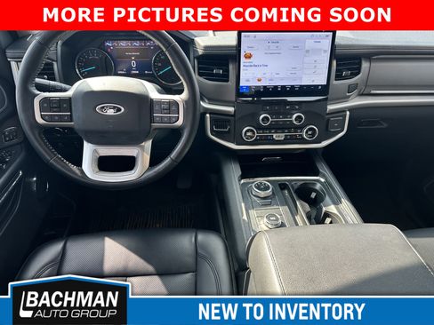 Used 2024 Ford Expedition Max XLT AWD/4WD image 5