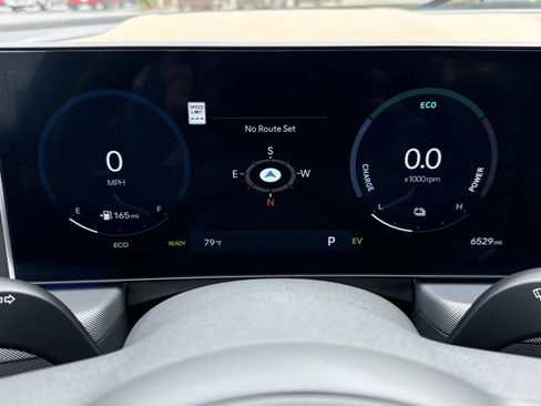 Used 2025 Hyundai Sonata Limited image 12