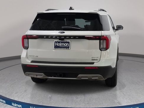 Used 2026 Ford Explorer Active w/ Active Comfort Package AWD/4WD image 7