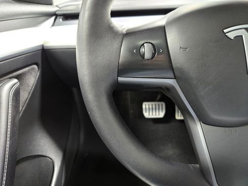 Used 2023 Tesla Model 3 Performance image 15