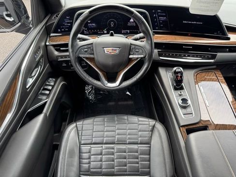 Certified 2023 Cadillac Escalade Premium Luxury Platinum image 14