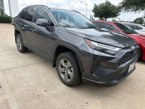 Used 2023 Toyota RAV4 XLE FWD image 2