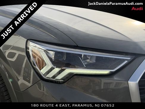 Used 2023 Audi Q3 2.0T Premium w/ Convenience Package image 19
