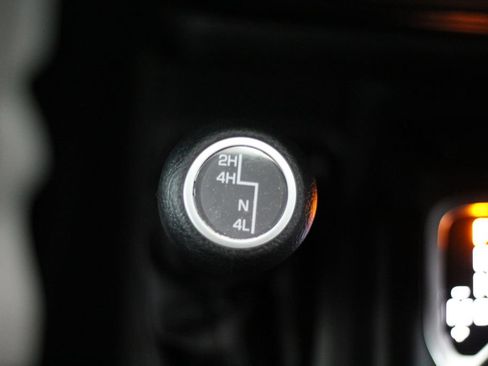 Used 2023 Jeep Gladiator Sport AWD/4WD image 26