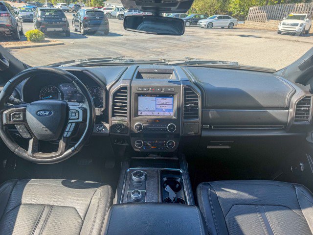 Used 2019 Ford Expedition Limited w/ Equipment Group 301A AWD/4WD image 8
