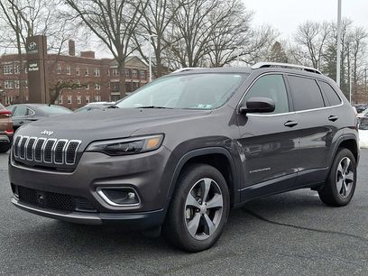 Used 2019 Jeep Cherokee Limited w/ Technology Group