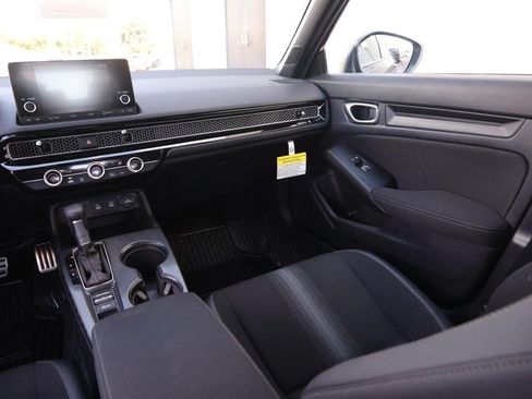 Used 2026 Honda Civic Sport image 24