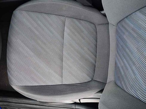 Used 2024 Kia Seltos LX image 9