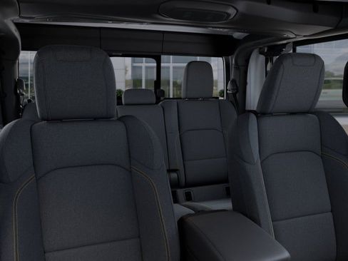 New 2025 Jeep Gladiator Sport AWD/4WD image 21