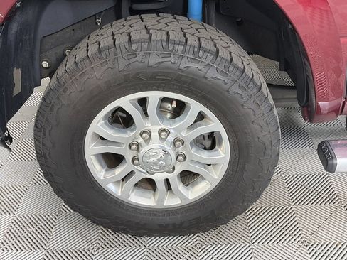 Used 2017 RAM 2500 Laramie AWD/4WD image 8