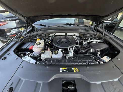 Used 2023 Jeep Grand Cherokee 4WD 4xe image 34