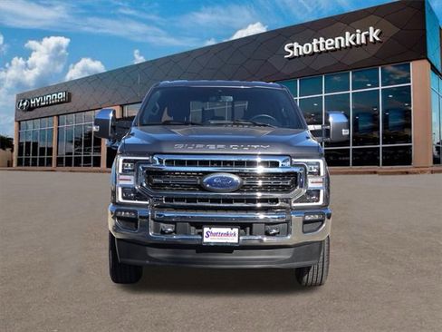 Used 2022 Ford F350 Lariat w/ Lariat Ultimate Package image 2