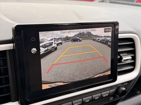 Certified 2024 Hyundai Venue Limited image 26