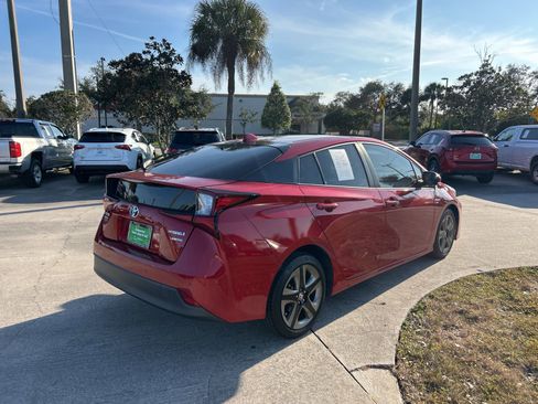 Used 2019 Toyota Prius Limited image 5
