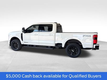 New 2026 Ford F250 Lariat w/ Black Appearance Package