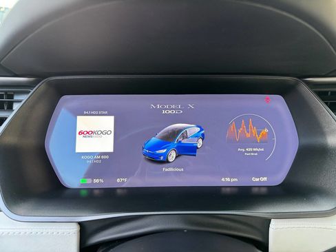 Used 2018 Tesla Model X 100D image 23