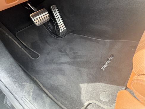 Used 2023 Mercedes-Benz E 450 Cabriolet image 17