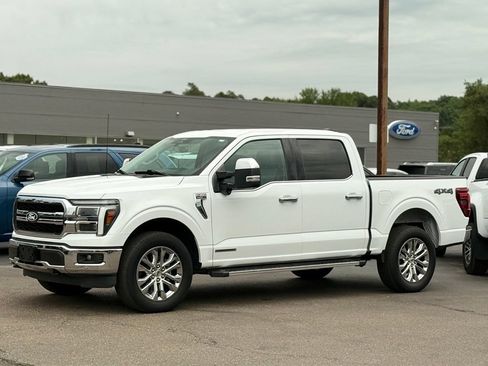 Used 2025 Ford F150 Lariat w/ Equipment Group 501A Mid AWD/4WD image 42