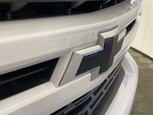 Certified 2022 Chevrolet Silverado 1500 RST w/ Z71 Off-Road Package image 36