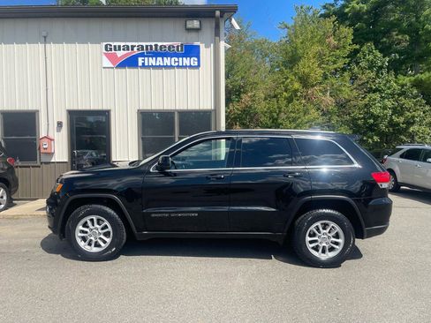 Used 2018 Jeep Grand Cherokee Laredo image 7