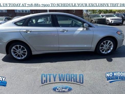 Certified 2020 Ford Fusion Energi Titanium FWD image 6