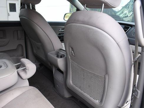 Used 2016 Kia Sedona LX w/ LX Convenience Package FWD image 27