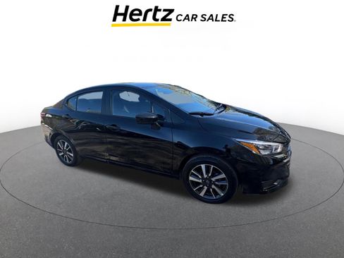 Used 2025 Nissan Versa SV FWD image 1