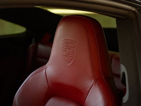 Used 2022 Porsche 911 Carrera S image 45