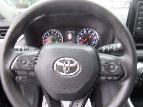 Used 2019 Toyota RAV4 XLE w/ All Weather Liner Package AWD/4WD image 25
