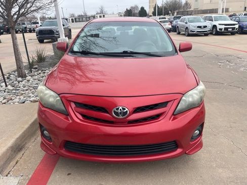 Used 2013 Toyota Corolla S image 3