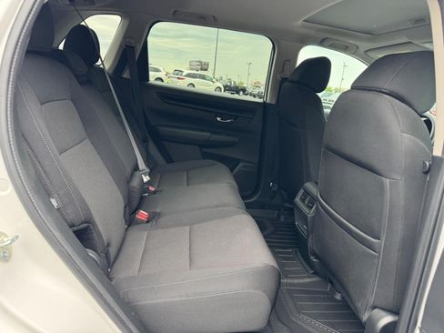 Certified 2025 Honda CR-V EX image 11