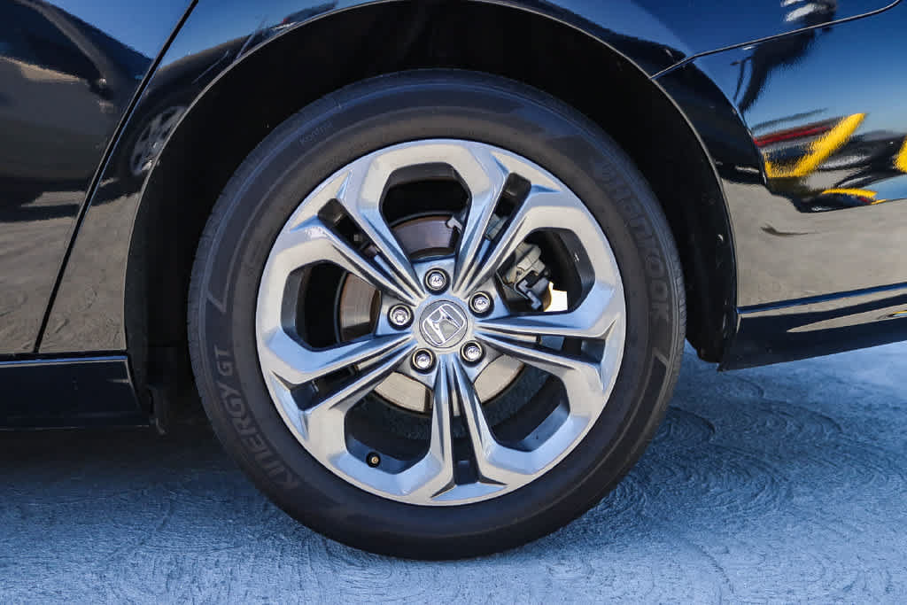 Used 2025 Honda Accord EX-L image 10
