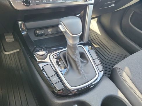 Certified 2024 Kia Seltos S image 22